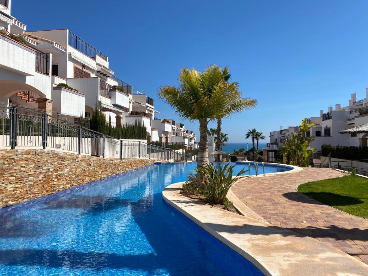 Impresionante Piso De Planta Baja Cerca Al Mar Appartement Torrevieja Buitenkant foto
